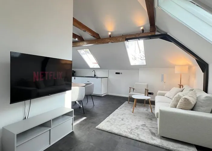 Ludwigshome - Zentrale Lage, Luxusbad, Workspace, Klima